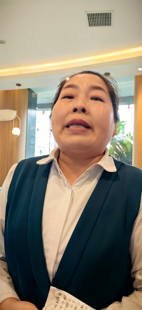 荣和在药店买药刷医保卡和用现金有什么区别吗？这几点你要知道